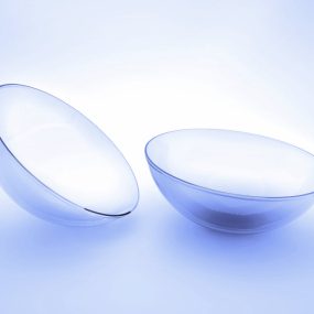 Scleral Lenses vs. Soft Contact Lenses: Which is Right for You?